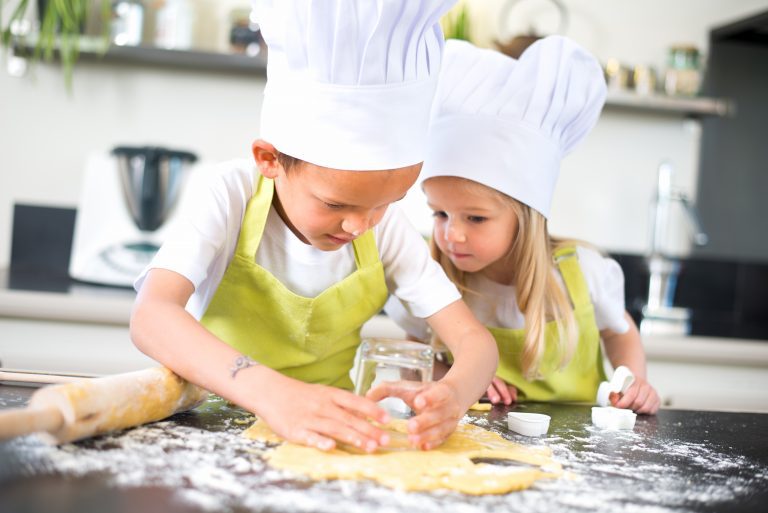 How to Stay Sane When Baking With Kids